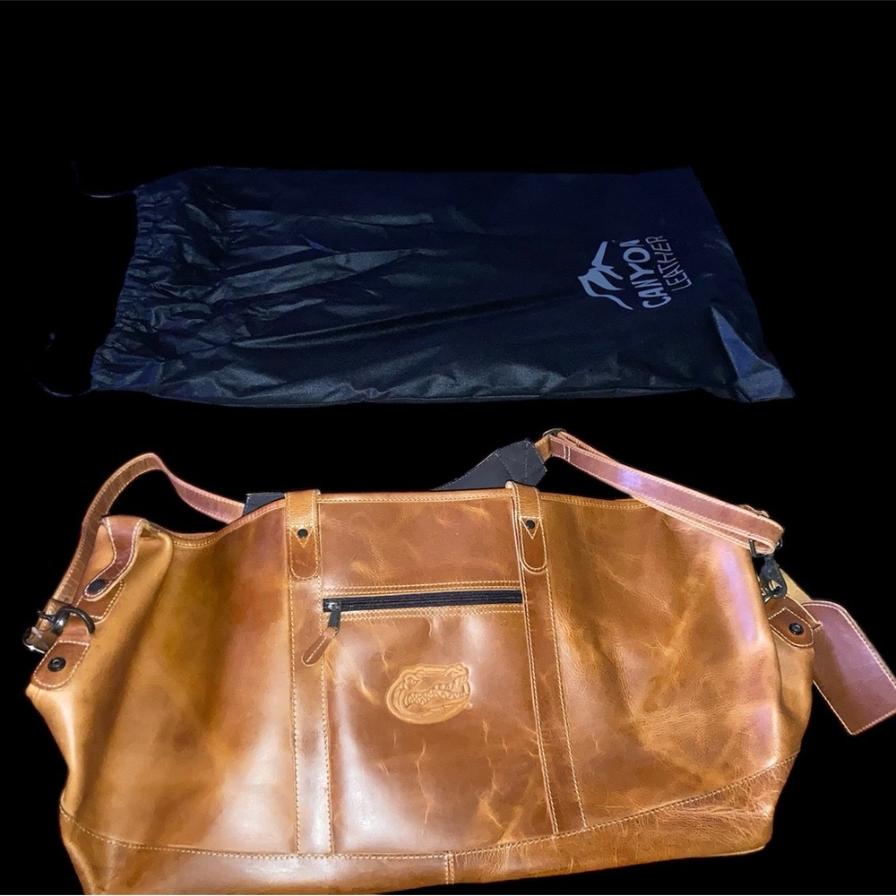 University of Florida UF Gators Duffle Travel Bag. Marbled Leather. New - Picture 6 of 9